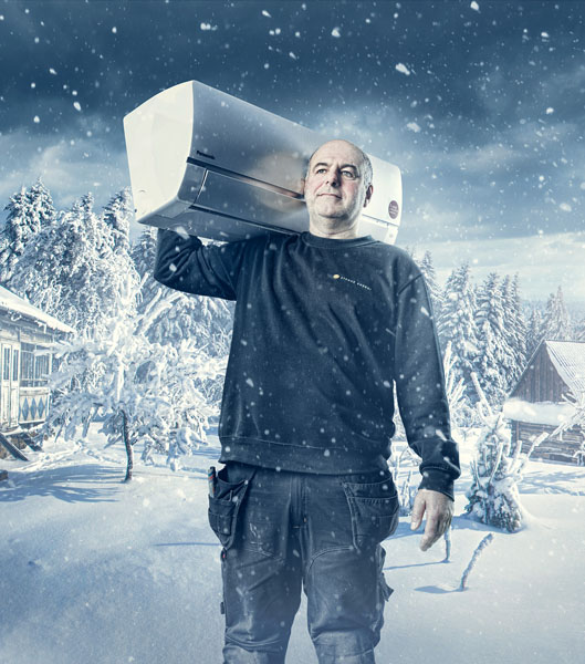 Photograph Jens Edgar Haugen Warm Pump Man on One Eyeland